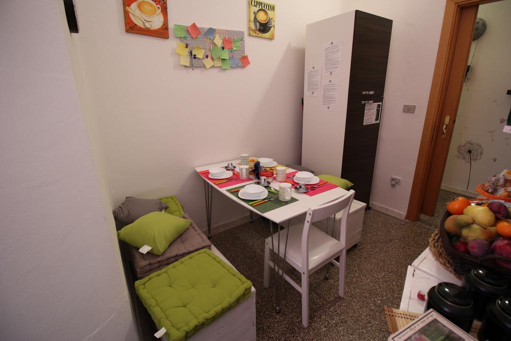 Bed 'N Books Bed and Breakfast Sassari Exterior foto