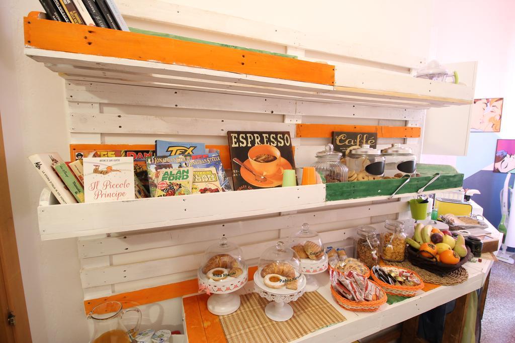 Bed 'N Books Bed and Breakfast Sassari Exterior foto