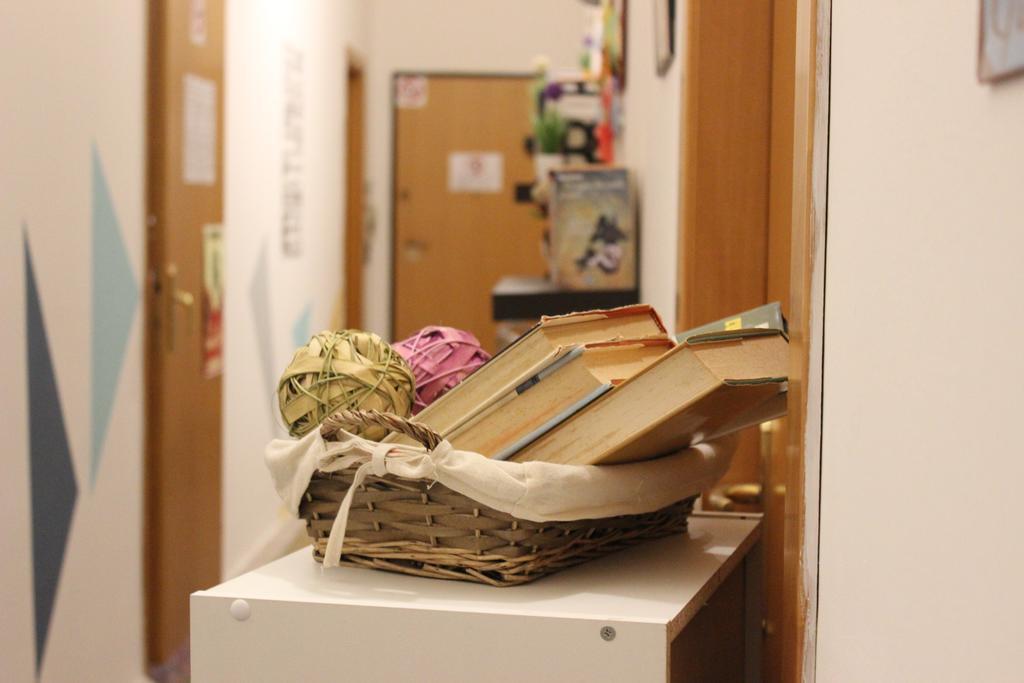 Bed 'N Books Bed and Breakfast Sassari Exterior foto