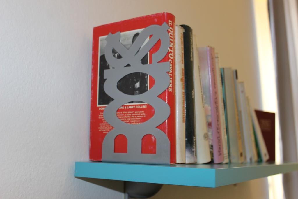 Bed 'N Books Bed and Breakfast Sassari Exterior foto
